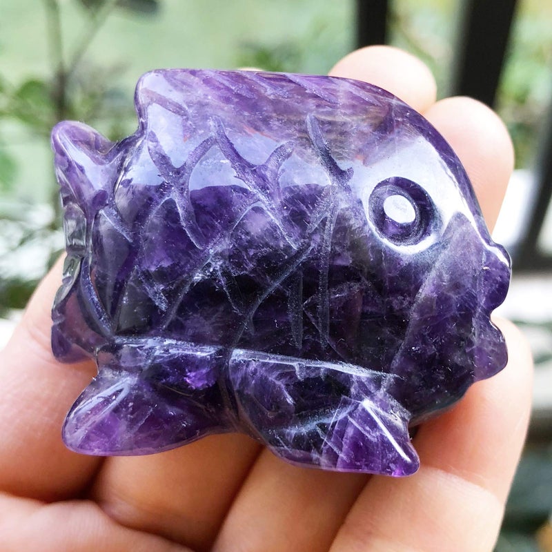 Fekuar Hand Carved Amethyst Fish Figurine, Healing Crystal Animal Statue Pocket Stone Reiki Home Decoration Fengshui Sculpture 2 Inches - Image 2